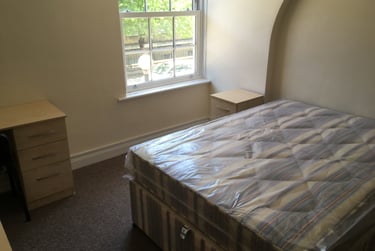 2 bed flat, High Street, Near university, Portsmouth, PO12HS - Image 6